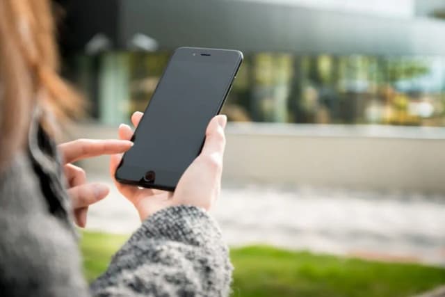 Gdzie dostanę telefon bez BIK i KRD? Sprawdź dostępne oferty Gdzie dostanę telefon bez BIK i KRD? Sprawdź dostępne oferty
